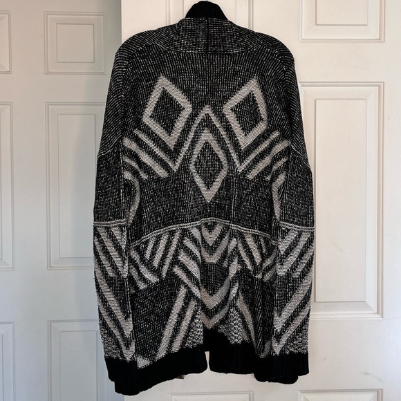 Merona Aztec Open-front Knit Cardigan - Picture 5 of 13